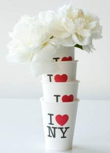 new-york-coffee-cups-flowers