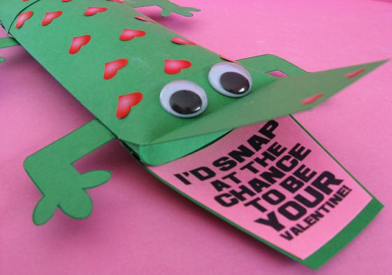 cute alligator free printable for valentine's day