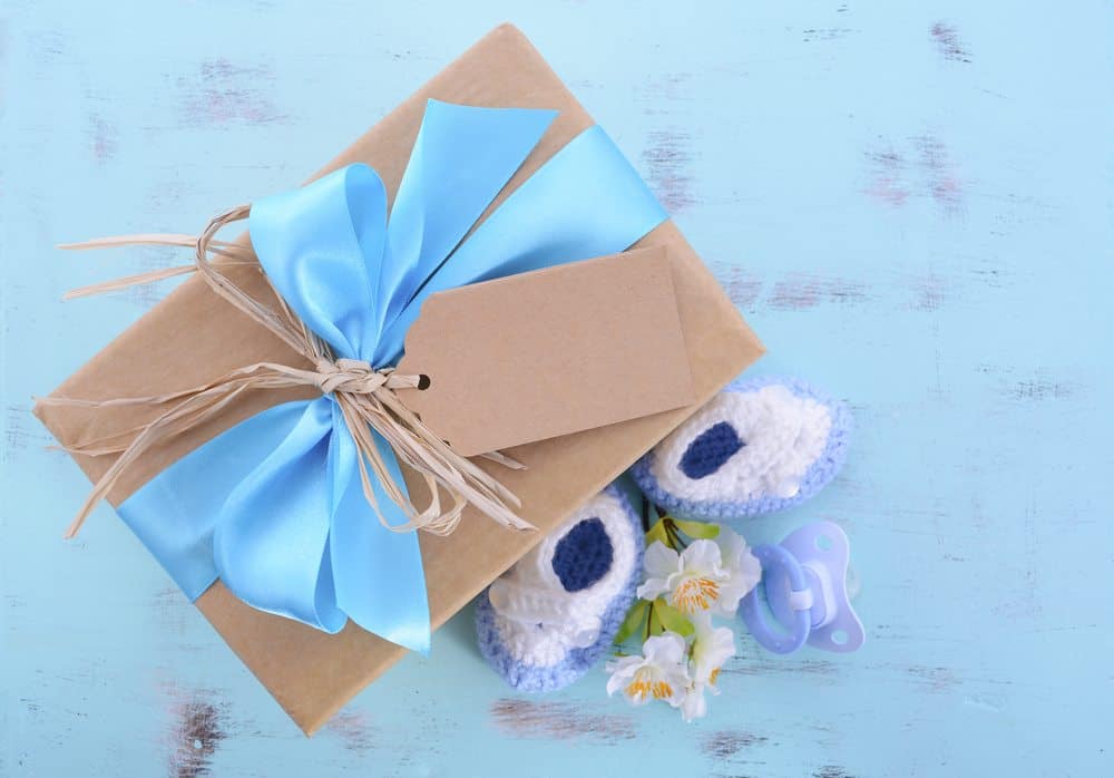 Amazing Baby Shower Gifts You Can Make at Home 