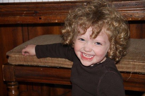 Hair Care 101 for Curly-Haired Tots