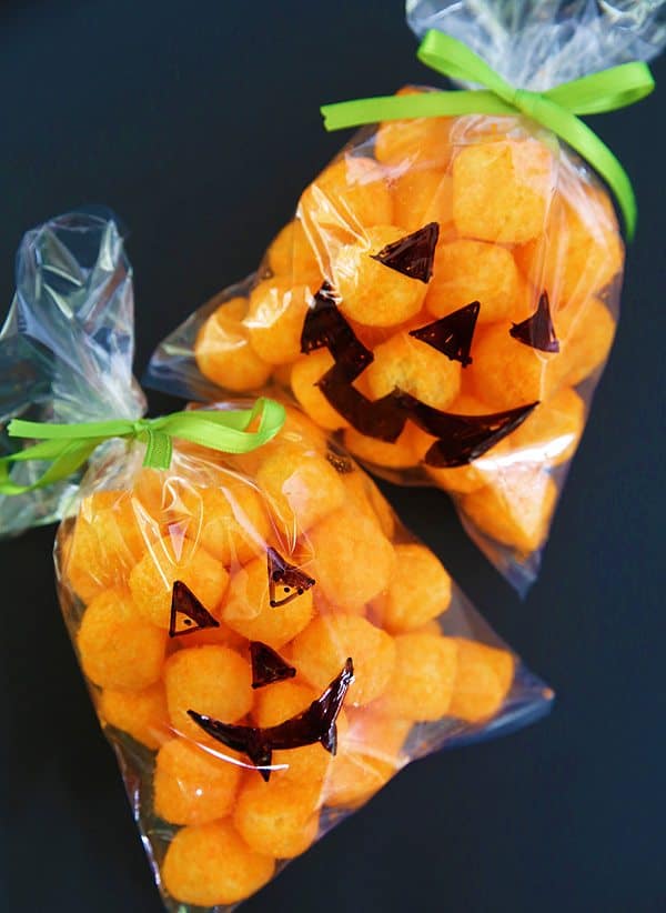 Easy Halloween Classroom Treats | Alpha Mom