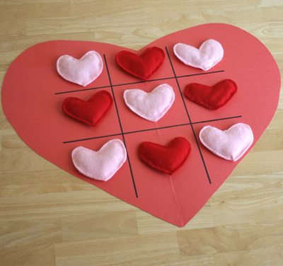 Valentine S Day Craft Tic Tac Toe Hearts Alpha Mom
